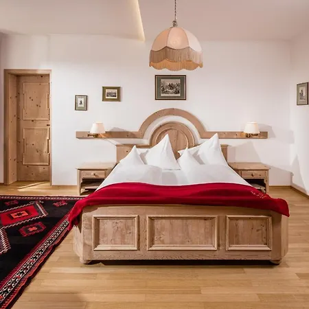 Saltauserhof 4* סלטוסיו